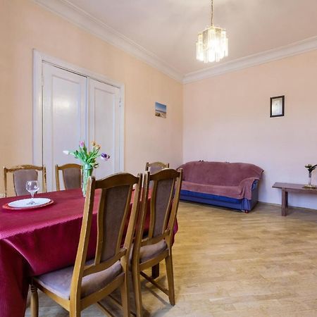 קייב Apartment With Lovely View מראה חיצוני תמונה